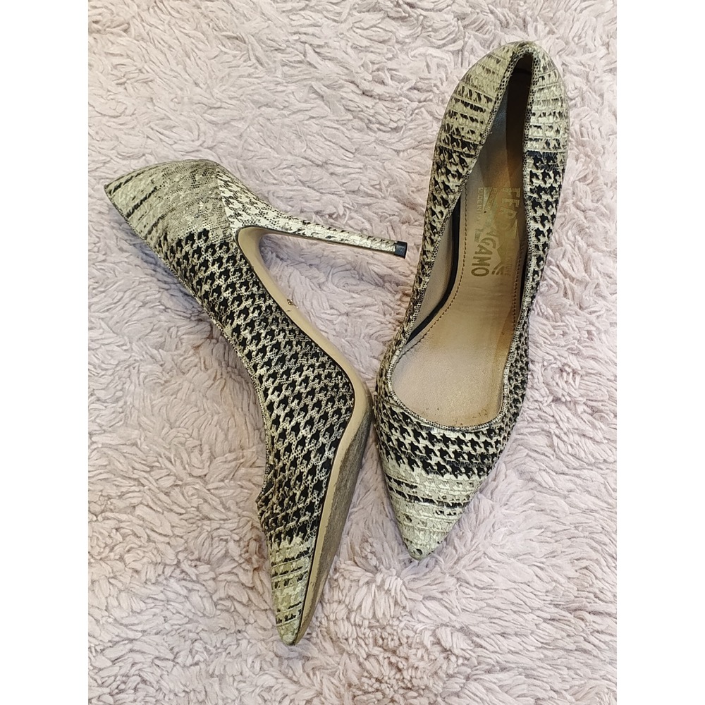 Salvatore Ferragamo Snakeskin Houndstooth Pointed Toe Pumps ZX 11199 ‎ 9 B